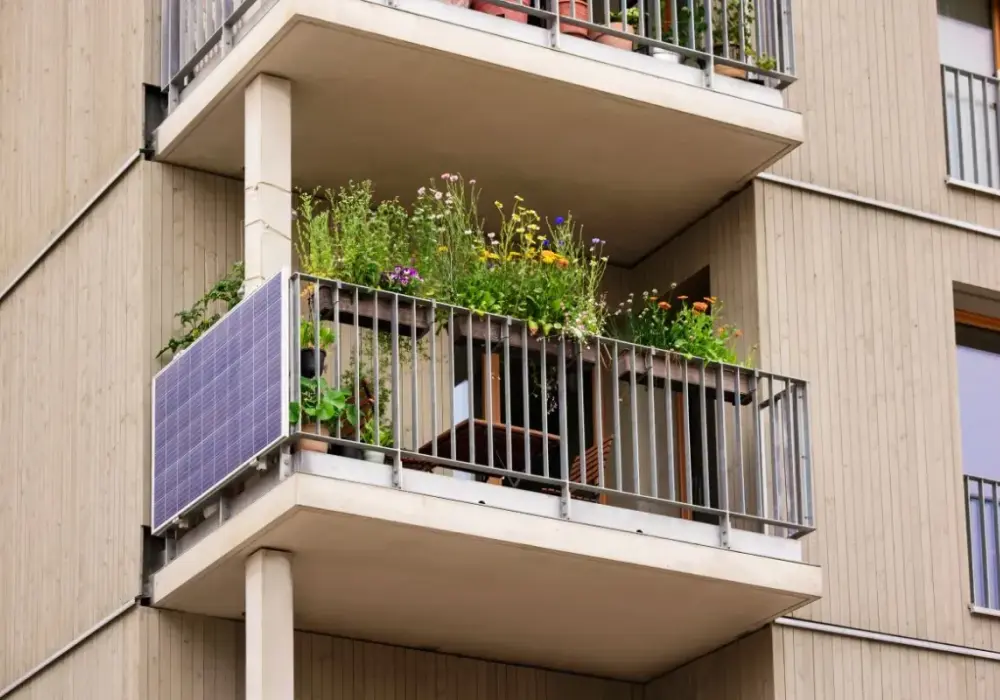 Balkon we wspólnocie: wspólny czy prywatny? Wyjaśniamy przepisy